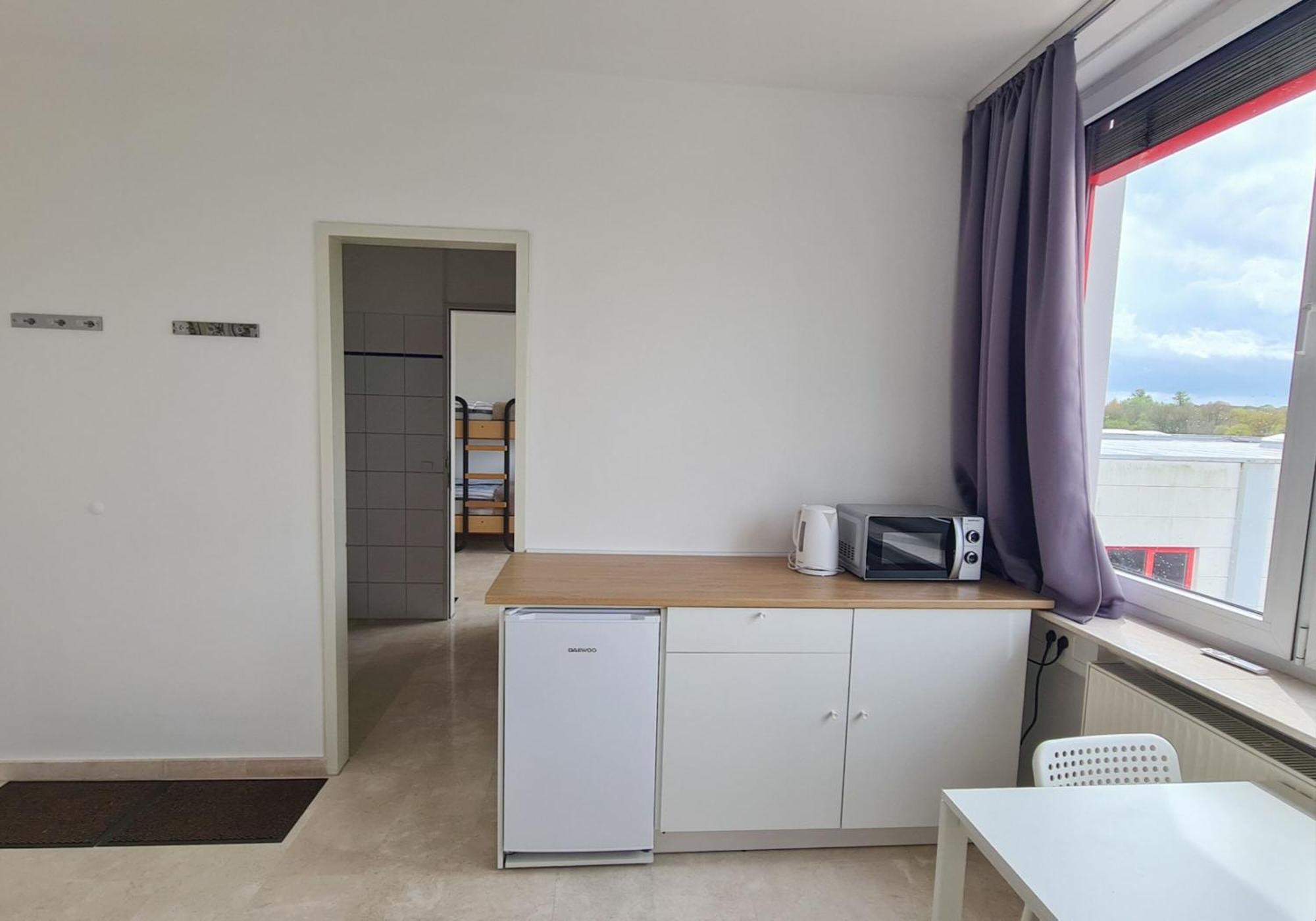 Ein Doppelzimmer Und Ein Dreibettzimmer Bei Hamburg Schwarzenbek